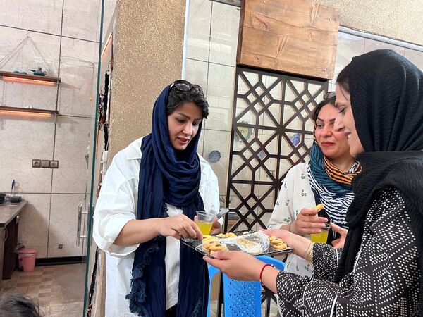 افتتاحیه غرفه فیروزه کوبی در بازارچه صنایع دستی شهرکرد