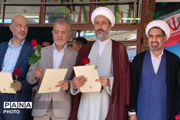 آغاز سال تحصیلی در دبیرستان نمونه دولتی شهدای علم و فناوری با عطر دفاع مقدس