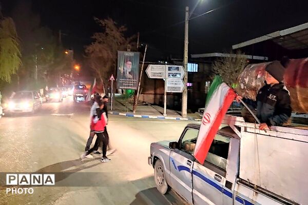 حماسه حضور مردن در خیابان های بار 