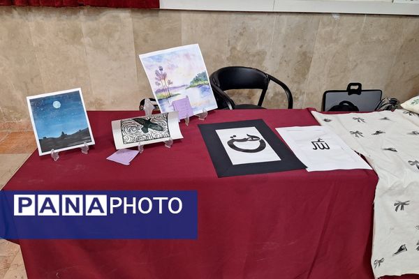 جشنواره "ایران رنگارنگ" در هنرستان سعادت پردیس