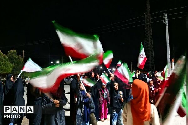 دیشموکی‌ها همچنان پای کار انقلاب