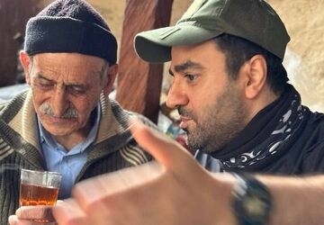 یاسر طالبی جایزه بهترین پروژه داکس بارسلونا را دریافت کرد