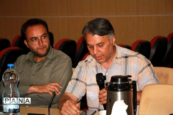 نشست خبری رئیس دانشگاه علوم پزشکی تربت حیدریه با حضور اصحاب رسانه 