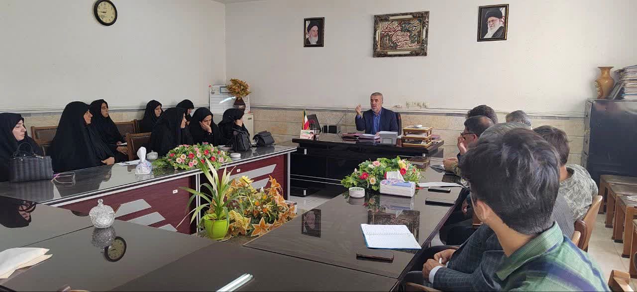 آمادگی آموزش و پرورش شهرستان جعفرآباد برای آغاز سال تحصیلی جدید