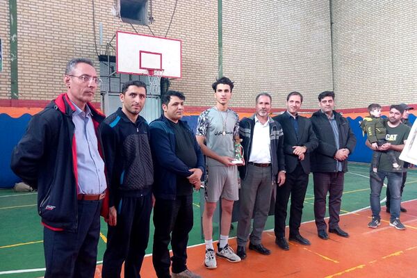 مسابقات والیبال دانش‌آموزان پسر مقطع  متوسطه دوم در بهارستان ۲