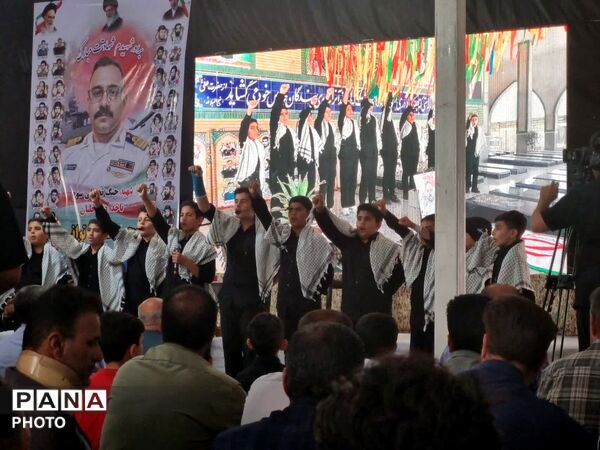یادبود چهلمین روز شهادت خلبان شهید محمدصادق توانی