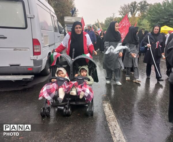 خدمت‌رسانی جمعیت هلال‌احمر کرج در اجتماع بزرگ «جان‌فدایان» 