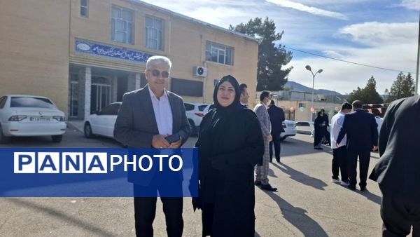 بدرقه دانش‌آموزان پسر عمره‌گذار کهگیلویه و بویراحمد 