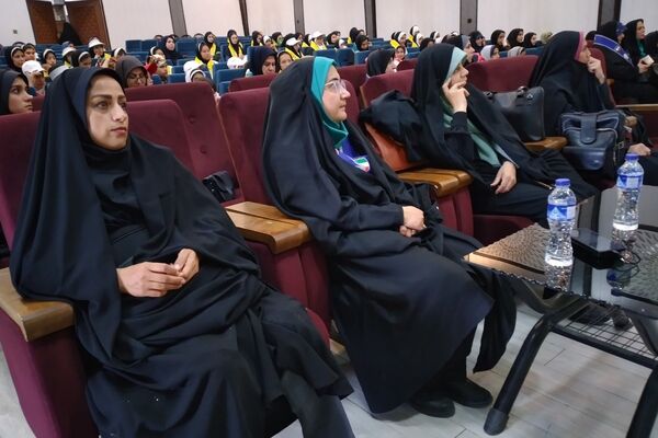آیین بزرگداشت سالروز تأسیس سازمان دانش‌آموزی و سپاس مربی در کهریزک 