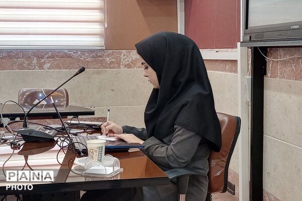 تشکیل کارگروه تخصصی بین دستگاهی نماد در آموزش و پرورش رباط‌کریم