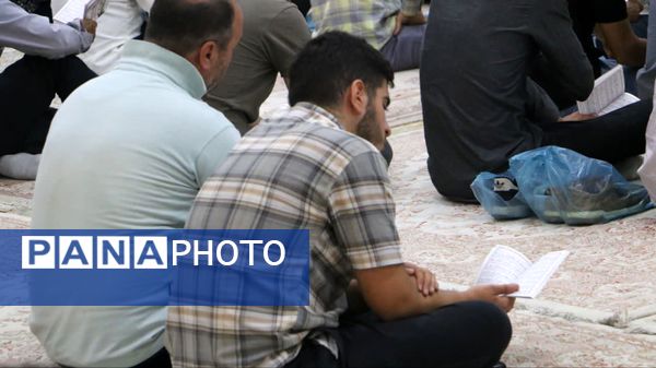 مراسم دعای پرفیض عرفه در امام‌زاده بی‌بی سکینه صفادشت