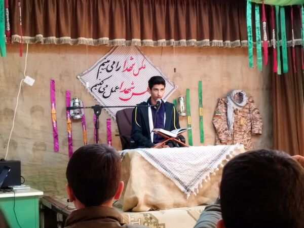 یادواره شهدای دانش‌آموزی در مدارس پسرانه و دخترانه اقلید  