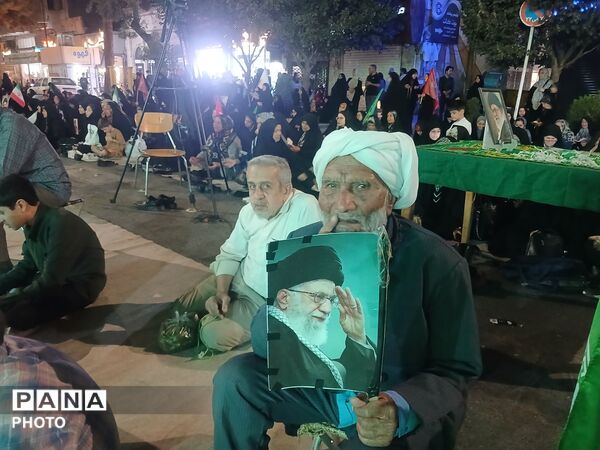 حضور مصطفی قدمگاهی در صدوهشتادمین شب اجتماعات حسینیه امام خمینی (ره) 