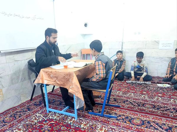 آغاز مرحله آموزشگاهی مسابقات قرآن و عترت در دبستان شهید پسندیده فدافن 