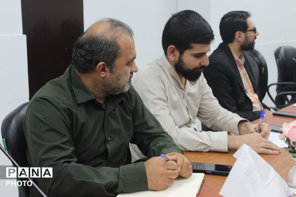 مأموریت نظارتی کادر اداره آموزش و پرورش اسلامشهر جهت ارزیابی پروژه مهر