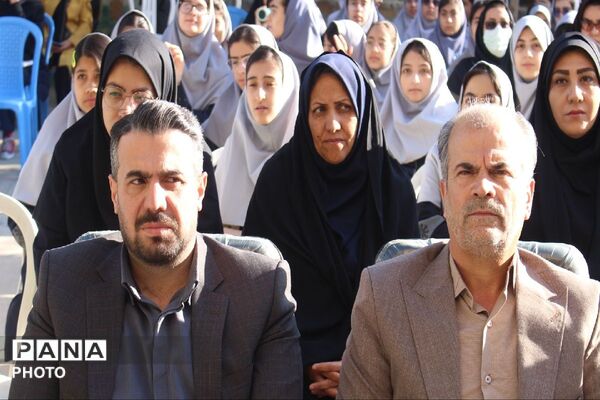 جشن عاطفه‌ها؛ تمرین مهربانی در مدارس اسفراین