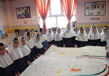سفری در دل بسته «ایرانمون» همراه با دانش‌آموزان دبستان نرجس