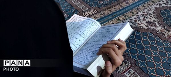  مراسم پرفیض دعای عرفه در مسجد قدس نیشابور