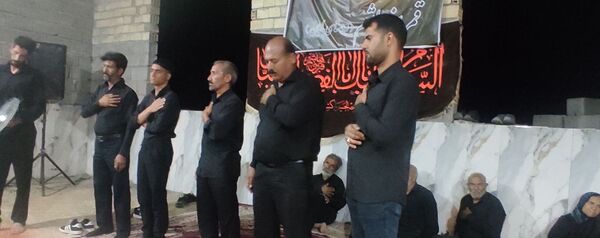 مراسم عزاداری شب نهم محرم و سوگواری برای امام حسین‌‌(ع)