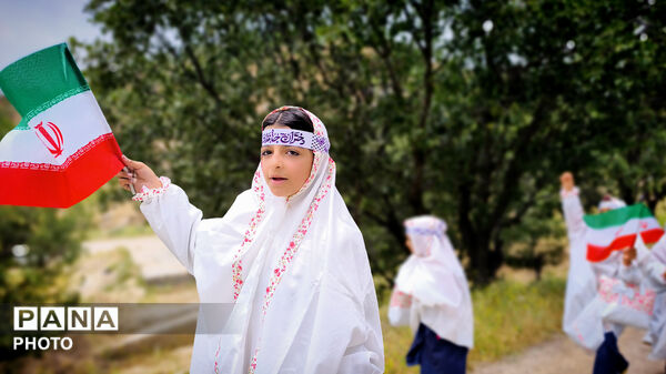 دختران جان‌فدای ایران؛ شکوفایی اراده در پارک جنگلی شیاسی 