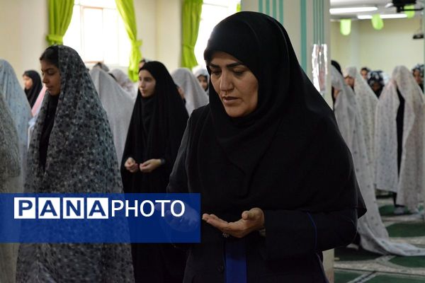 برگزاری مراسم مِهر با مُهر در بهارستان‌۲