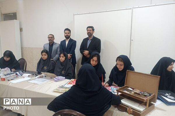 حضور دانش‌آموزان ناحیه دو شهرری در رویداد «روایت من، انتخاب آگاهانه»