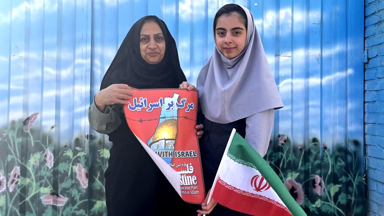 دانش‌آموزان امروز، سازندگان فردای کشور هستند