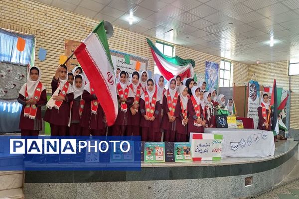 گرامیداشت حماسه ۹ دی در دبستان نوریه شهرستان جیرفت