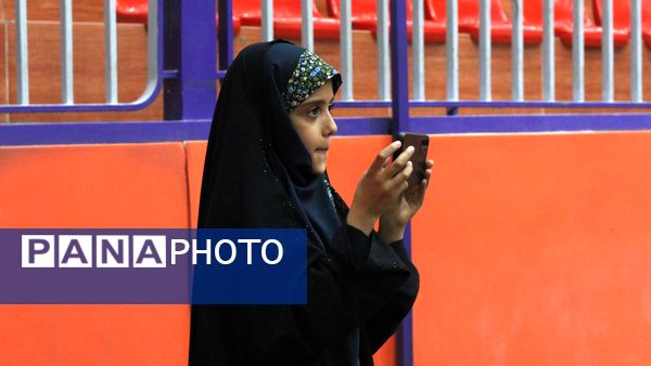 سوگواره احلی من العسل در اداره‌کل آموزش و پرورش استان اصفهان 