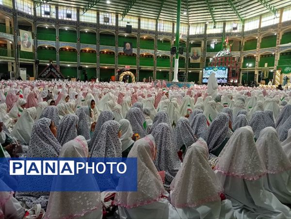 آیین زیبای جشن تکلیف دختران یزدی در حسینیه محمود آباد