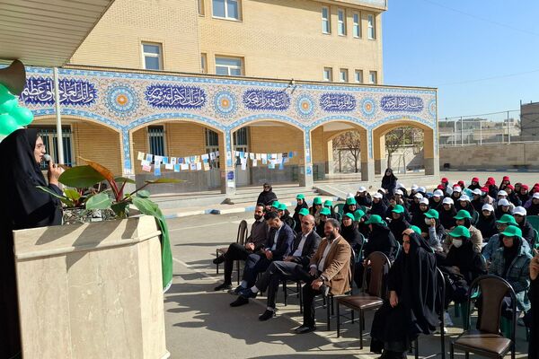 مدرسه امیر المومنین ورامین میزبان انتخابات متمرکز شورای دانش آموزی