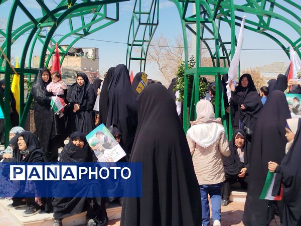 حضور باشکوه مردم، دانش آموزان و فرهنگیان منطقه رضویه در راهپیمایی روز جهانی قدس 