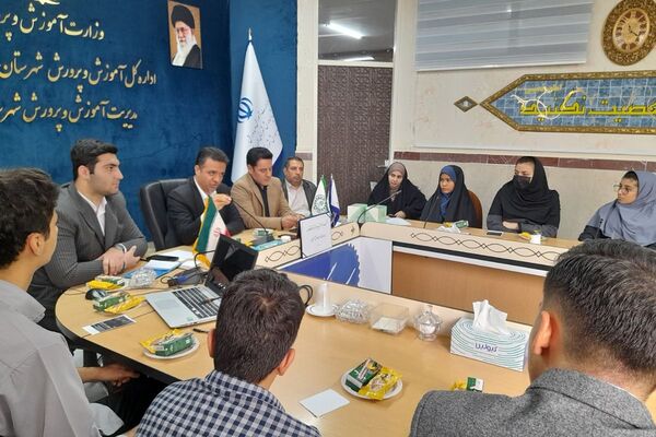 نشست مدیر آموزش و پرورش شهرستان قدس با رؤسای شورای دانش آموزی مدارس