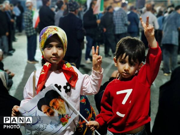 اجتماع حامیان آرمان‌های انقلاب اسلامی در گلوگاه 