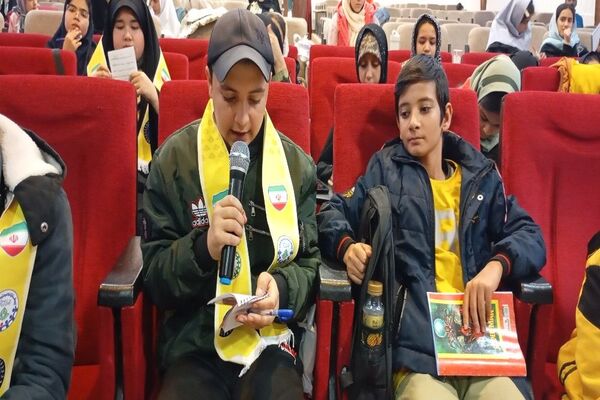 کلاس آموزشی خبرنگاری در کانون مهر تابان نیشابور