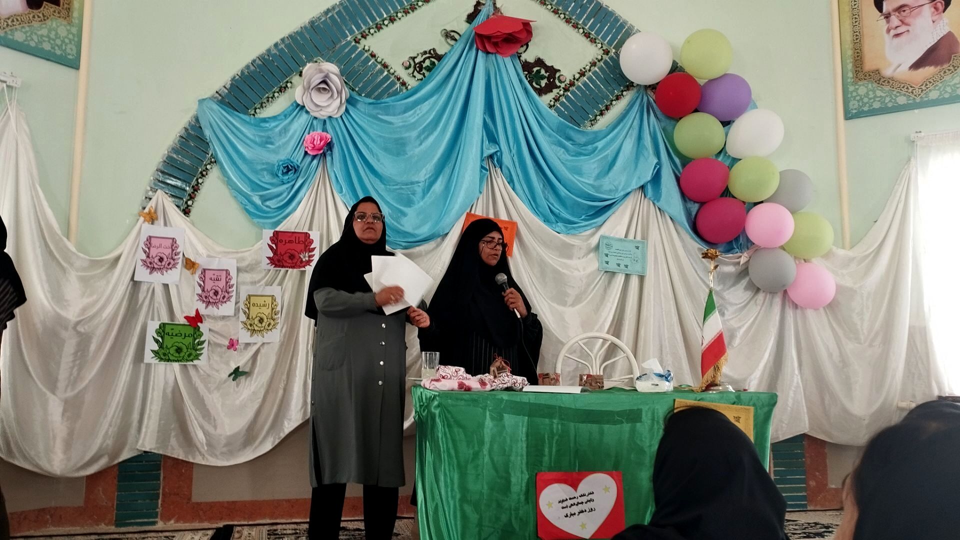 برگزاری مراسم روز دختر در هنرستان خاور عسکری 