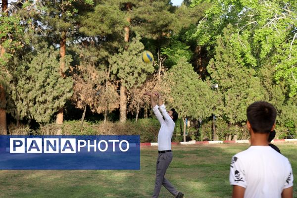 سپری شدن اوقات فراغت زیارت اولی‌ها با بازی‌های تاما  