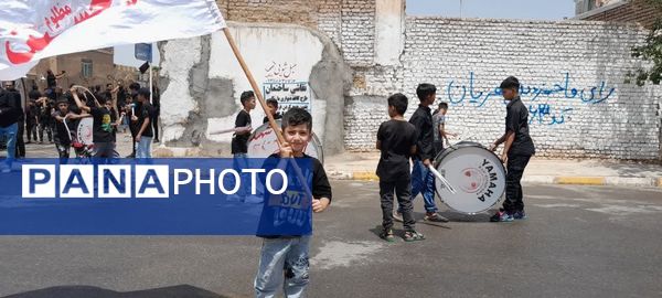 مراسم عاشورای حسینی در روستای بزنجرد