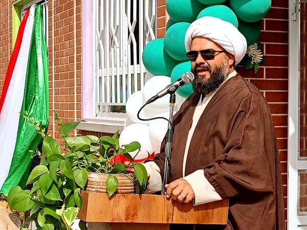 لبخند شادی بر لب های دانش آموزان فدافن؛ مدرسه جدید میزبان آنان خواهد بود 