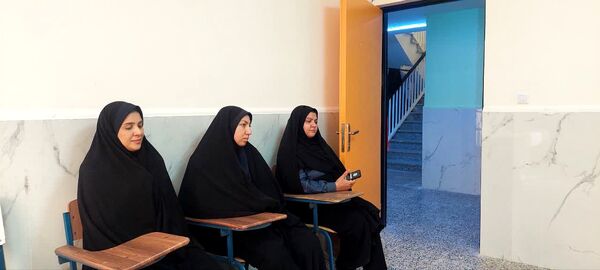 افتتاح اتاق بهداشت در دبیرستان نسرین عرب ساوه