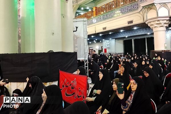 مراسم سالگرد شهادت سپهبد حسین سلامی در حرم مطهر شاه عبدالعظیم حسنی