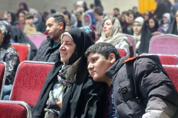جشن میلاد امیرالمومنین(ع) و روز پدر با حضور پرشور شهروندان قرچکی