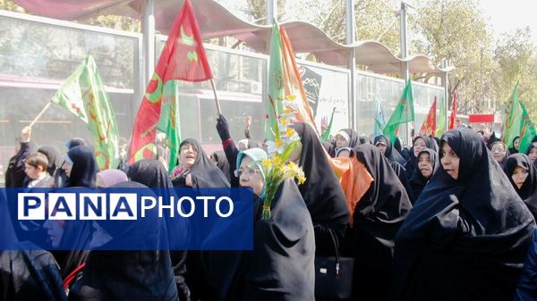 فریاد هم عهدی مردم مشهد با قائم آل محمد در اجتماع عظیم منتظران ظهور