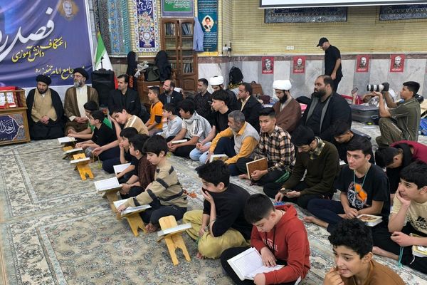 بازدید مسئولان از روند برگزاری اعتکاف دانش‌آموزی؛ تأکید بر تقویت برنامه‌های تربیتی