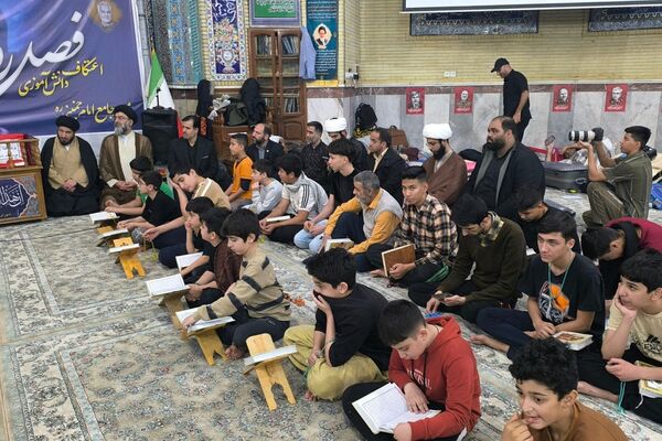 بازدید مسئولان از روند برگزاری اعتکاف دانش‌آموزی؛ تأکید بر تقویت برنامه‌های تربیتی