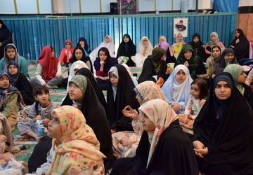 حضور دانش‌آموزان ناحیه یک کرج در نخستین روز اعتکاف دانش‌آموزی