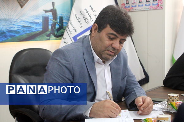 سلسله نشست‌های هفتگی افق تربیت شهرستان کنگان