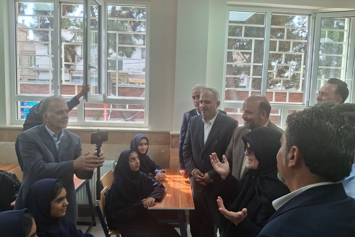 افتتاحیه مدرسه خیّری بانو منصوری در روستای زمان آباد 