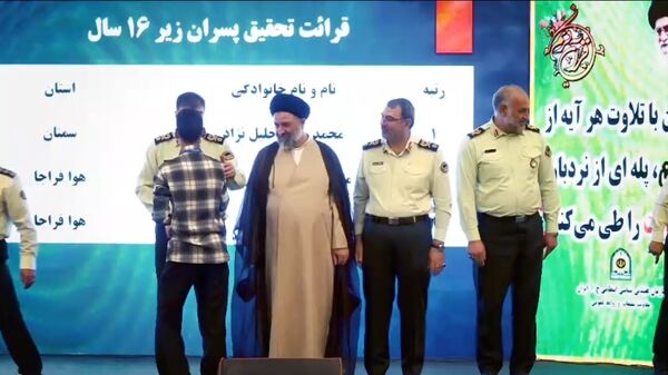 تقدیر از منتخبین مسابقات کشوری قرآن  نیروی انتظامی 