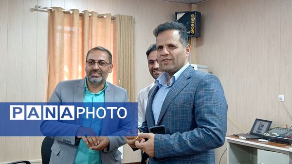 برگزاری دوره توانمند سازی مربیان پرورشی شهرستان ملارد 